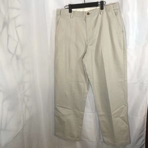 L.L. Bean Chino Pants Comfort Waist Men 36 x 29 inseam